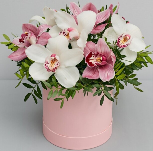 Орхидея, артикул F1168386 - 6822 рублей, доставка по городу. Flawery - доставка цветов