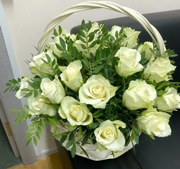 Прима, артикул F1171298 - 9548 рублей, доставка по городу. Flawery - доставка цветов