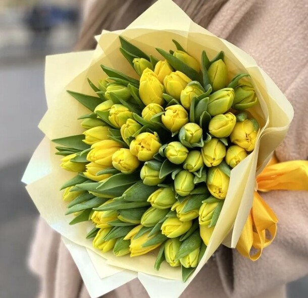 Солнышко ☀️, артикул F1172326 - 13445 рублей, доставка по городу. Flawery - доставка цветов