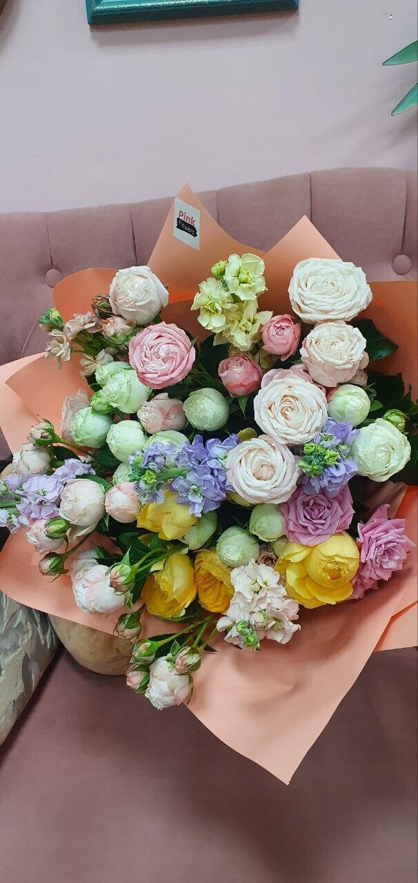 Букет " время для счастья", артикул F1168039 - 6400 рублей, доставка по городу. Flawery - доставка цветов