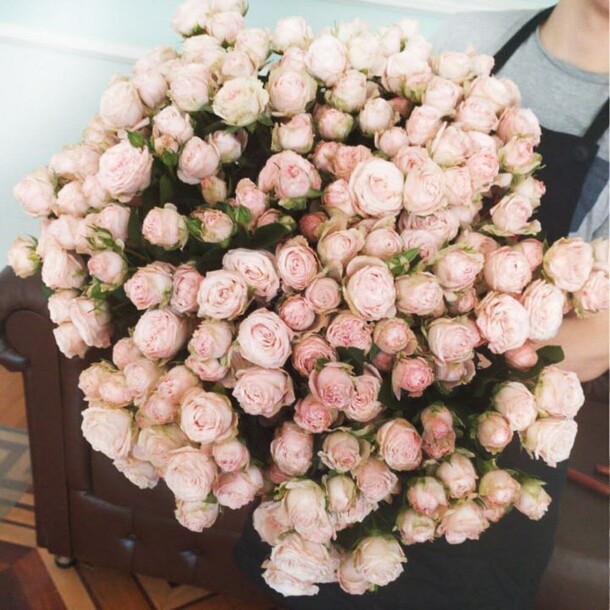 Букет "легкость", артикул F1168220 - 17001 рублей, доставка по городу. Flawery - доставка цветов