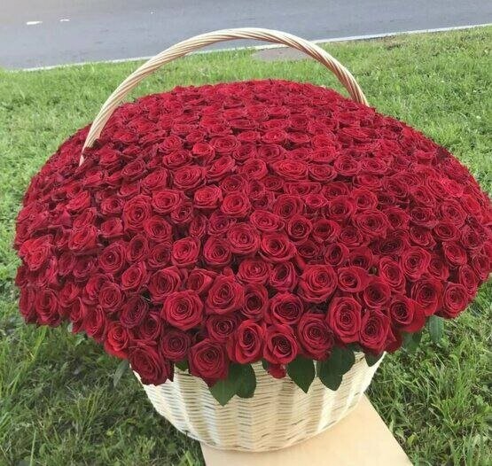 Корзина "императрица", артикул F1168225 - 73200 рублей, доставка по городу. Flawery - доставка цветов