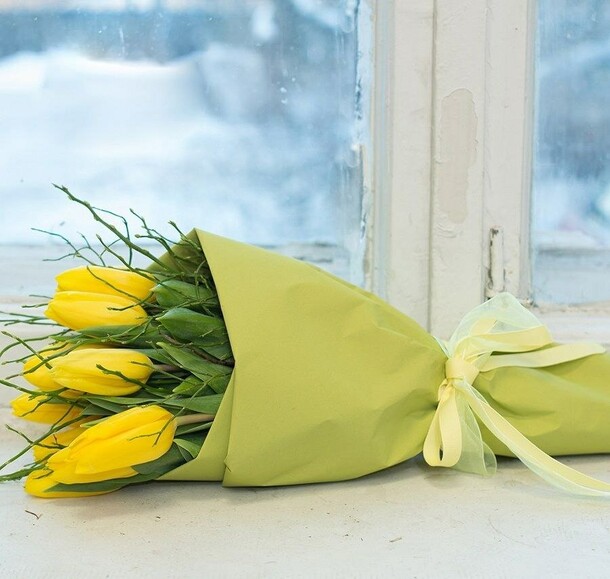 Букет тюльпанов, артикул F1168250 - 2980 рублей, доставка по городу. Flawery - доставка цветов