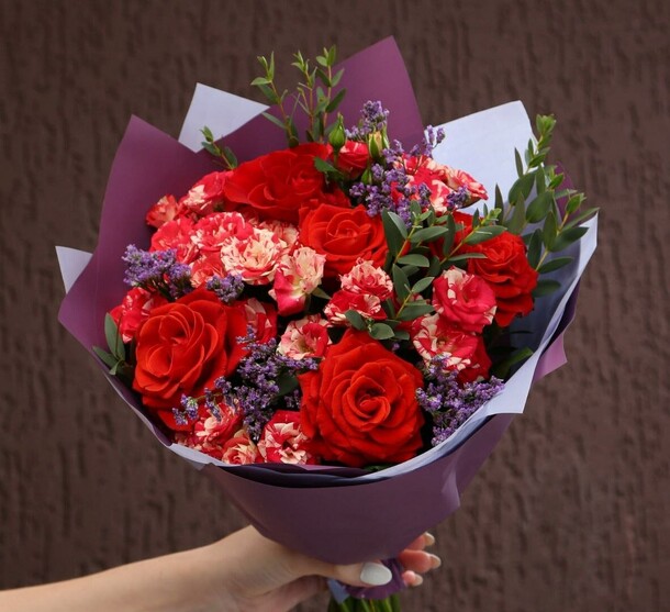 Букет "загадка", артикул F1172091 - 3801 рублей, доставка по городу. Flawery - доставка цветов