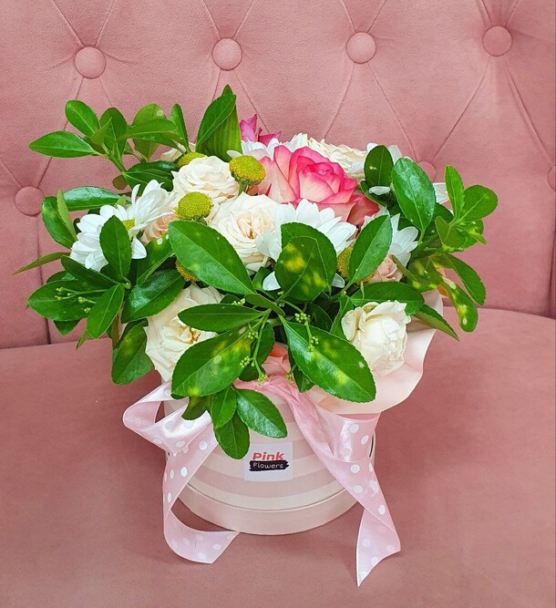 Букет «сюрприз», артикул F1194926 - 2950 рублей, доставка по городу. Flawery - доставка цветов