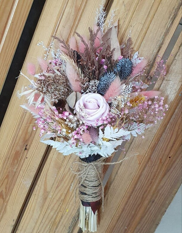 Кантри, артикул F1195073 - 8492 рублей, доставка по городу. Flawery - доставка цветов