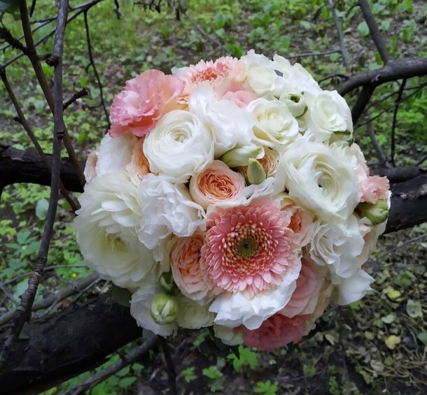 Алисия, артикул F1196785 - 9224 рублей, доставка по городу. Flawery - доставка цветов