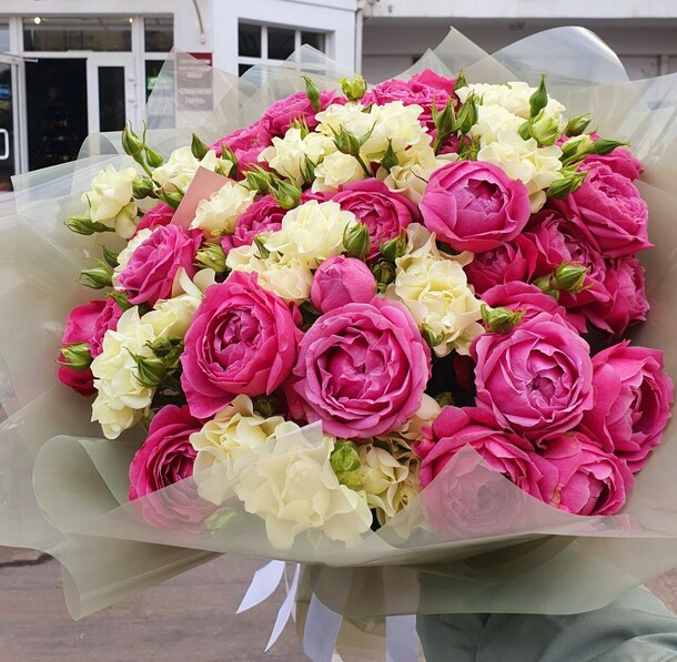 Букет роз, артикул F1197870 - 6900 рублей, доставка по городу. Flawery - доставка цветов