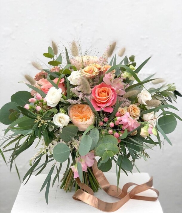 Встреча, артикул F1199378 - 7150 рублей, доставка по городу. Flawery - доставка цветов