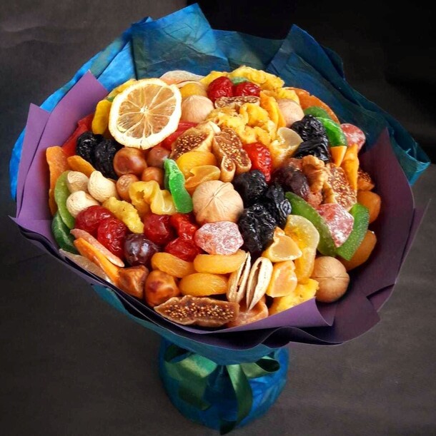 Букет из сухофруктов, артикул F1200048 - 5500 рублей, доставка по городу. Flawery - доставка цветов