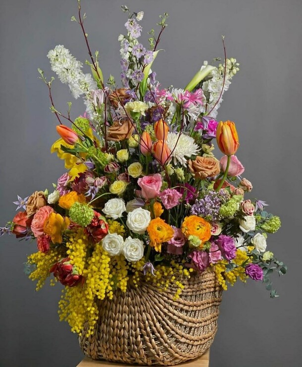 Корзина цветов, артикул F1202970 - 23450 рублей, доставка по городу. Flawery - доставка цветов