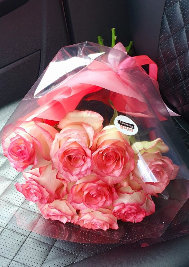 Букет роз, артикул F1205024 - 4500 рублей, доставка по городу. Flawery - доставка цветов