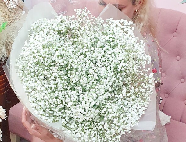 Букет из гипсофилы, артикул F1205767 - 8000 рублей, доставка по городу. Flawery - доставка цветов