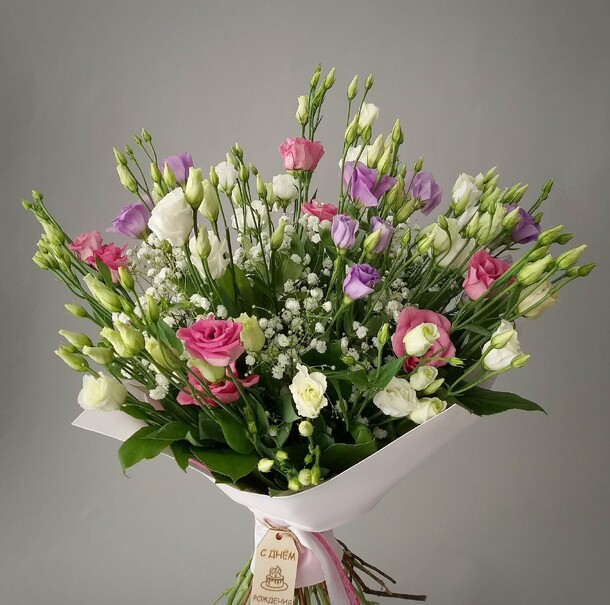 Букет с эустомой, артикул F1208057 - 5900 рублей, доставка по городу. Flawery - доставка цветов