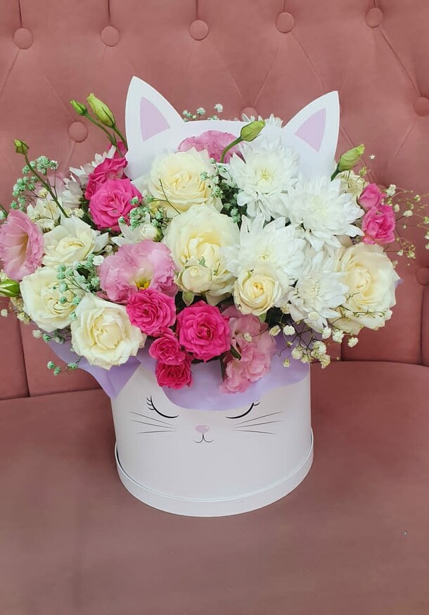 Букет с розами «улыбка любимой», артикул F1208245 - 6700 рублей, доставка по городу. Flawery - доставка цветов