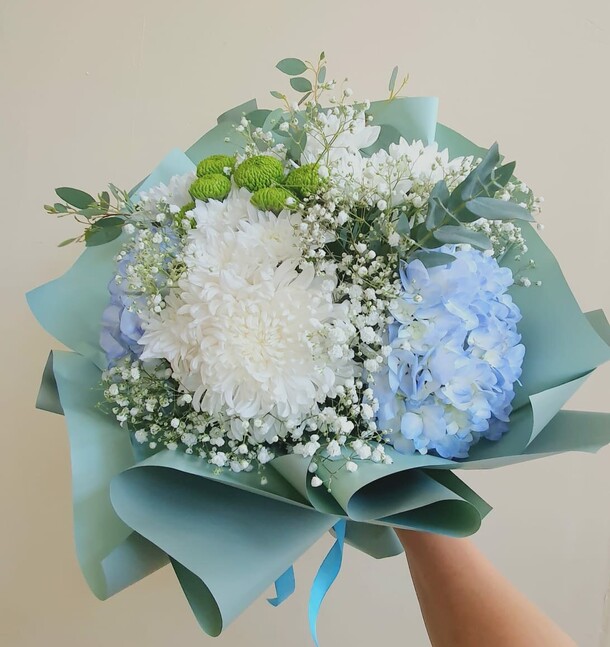 Букет «астор», артикул F1217548 - 4800 рублей, доставка по городу. Flawery - доставка цветов