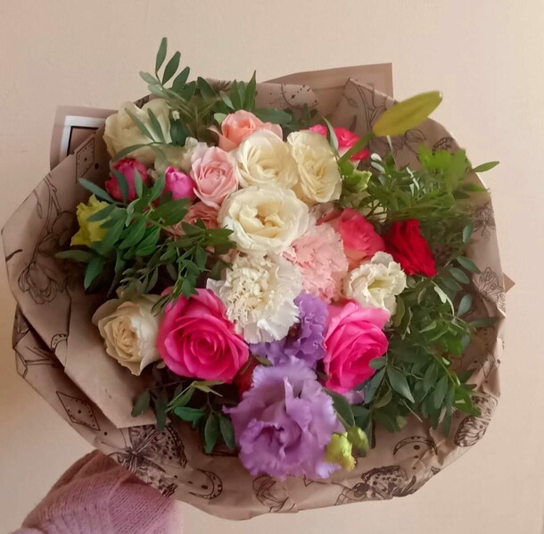 Сборный букет «анжелика», артикул F1223908 - 6800 рублей, доставка по городу. Flawery - доставка цветов