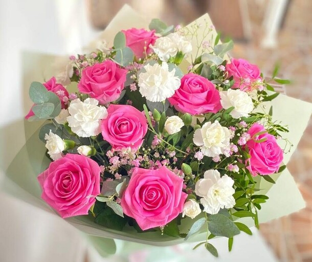 Букет «слова любви», артикул F1225331 - 5800 рублей, доставка по городу. Flawery - доставка цветов