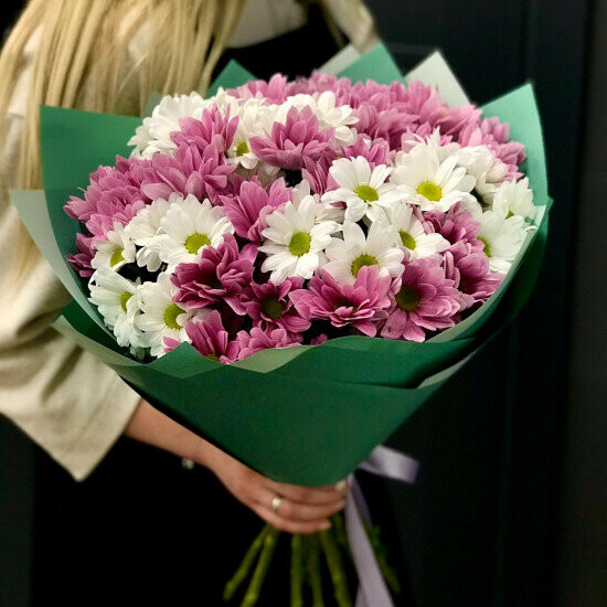 Букет хризантем «венера», артикул F1239284 - 4200 рублей, доставка по городу. Flawery - доставка цветов