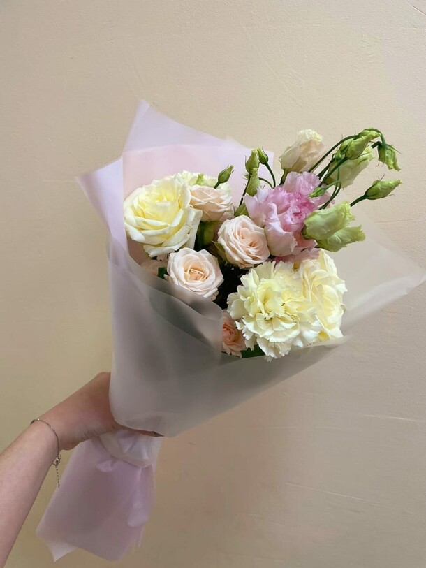 Авторский букет «юность», артикул F1242095 - 3890 рублей, доставка по городу. Flawery - доставка цветов