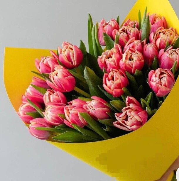 Букет тюльпанов 31, артикул F1368959 - 8195 рублей, доставка по городу. Flawery - доставка цветов