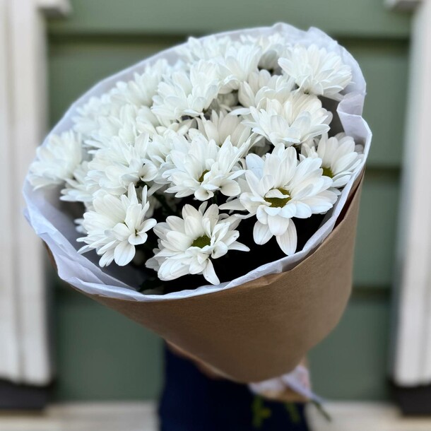 Букет ромашка 5 шт (моно 016), артикул F1298819 - 3480 рублей, доставка по городу. Flawery - доставка цветов