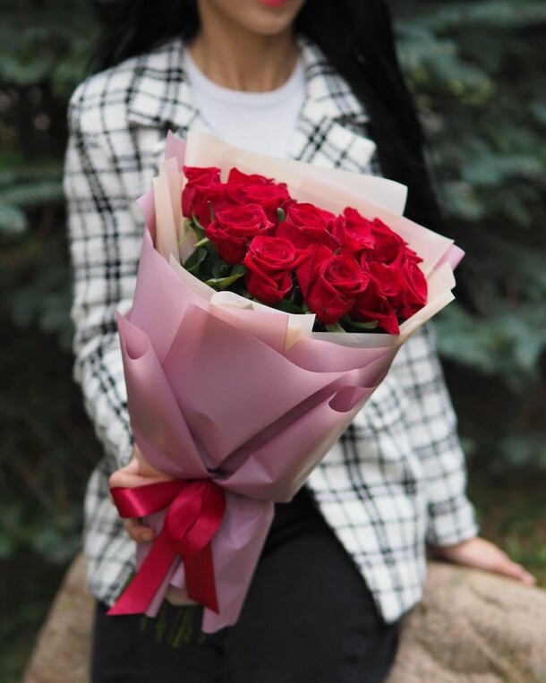 Букет из роз, артикул F1084492 - 3990 рублей, доставка по городу. Flawery - доставка цветов