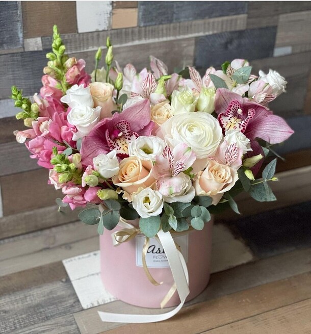 Минуты, артикул F1091463 - 9570 рублей, доставка по городу. Flawery - доставка цветов