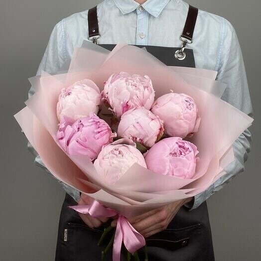 Букет из 7 пионов, артикул F1422076 - 8250 рублей, доставка по городу. Flawery - доставка цветов