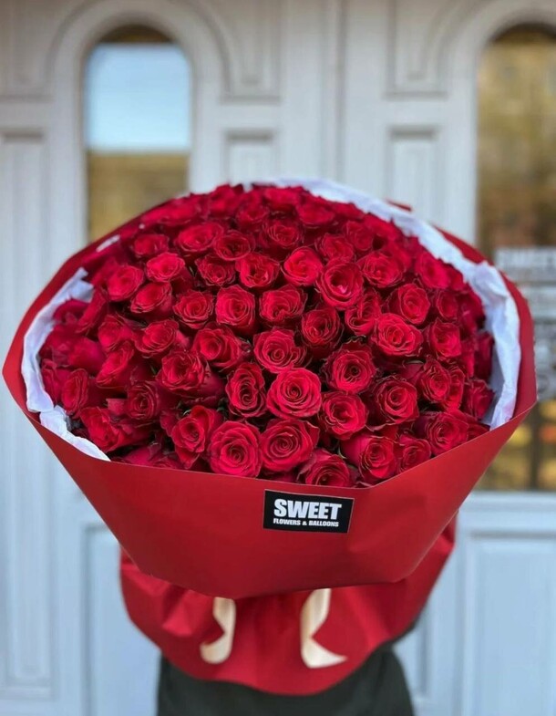 Цветы розы, артикул F1534492 - 9350 рублей, доставка по городу. Flawery - доставка цветов