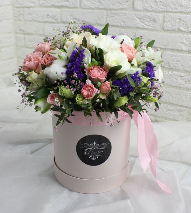 Нежный образ, артикул F20136 - 8374 рублей, доставка по городу. Flawery - доставка цветов