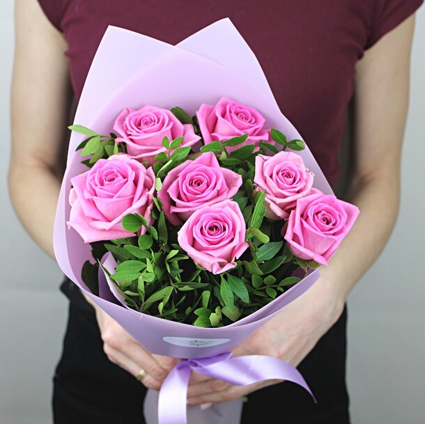 Лиловый комплимент, артикул F65942 - 4100 рублей, доставка по городу. Flawery - доставка цветов