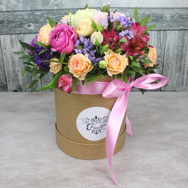 Букет игра красок, артикул F66598 - 7900 рублей, доставка по городу. Flawery - доставка цветов