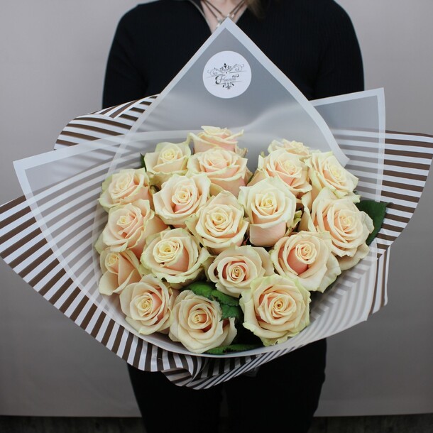 Моно 26, артикул F71439 - 10288 рублей, доставка по городу. Flawery - доставка цветов