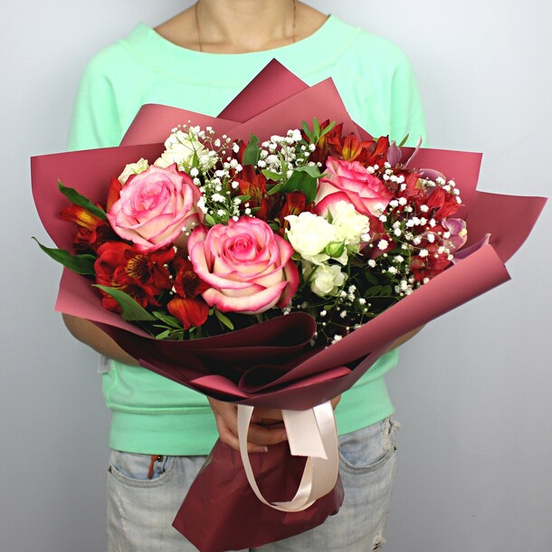 Rosa la paloma, артикул F93360 - 7759 рублей, доставка по городу. Flawery - доставка цветов