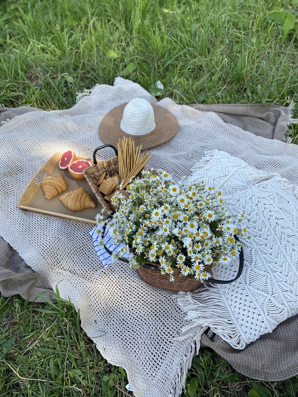 Корзина с ромашками, артикул F1126665 - 11600 рублей, доставка по городу. Flawery - доставка цветов