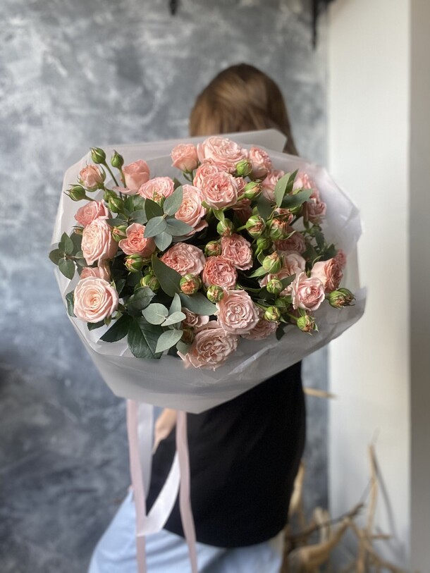 Пионовидные розы, артикул F1391395 - 8600 рублей, доставка по городу. Flawery - доставка цветов