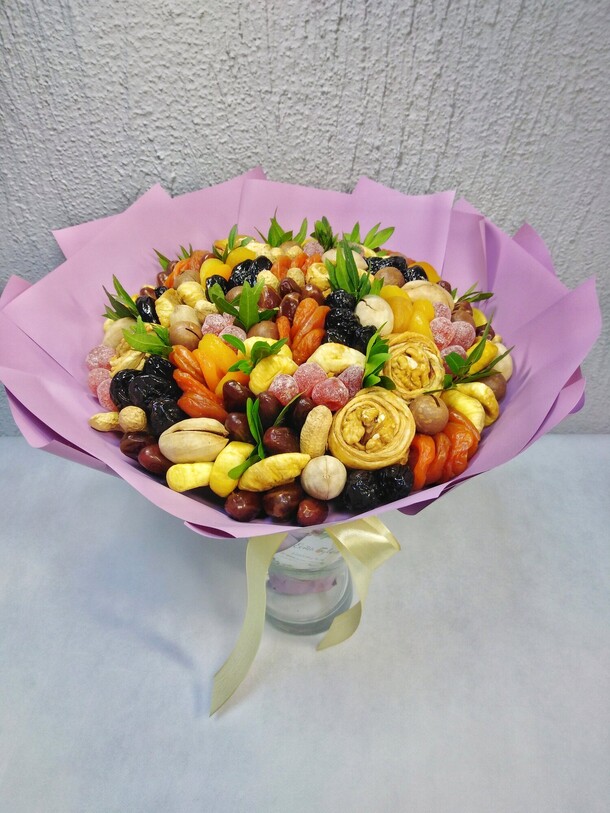 Букет райские сухофрукты, артикул F1183274 - 5500 рублей, доставка по городу. Flawery - доставка цветов