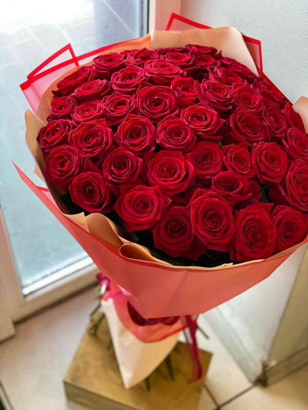 Букет роз, артикул F1090918 - 17830 рублей, доставка по городу. Flawery - доставка цветов