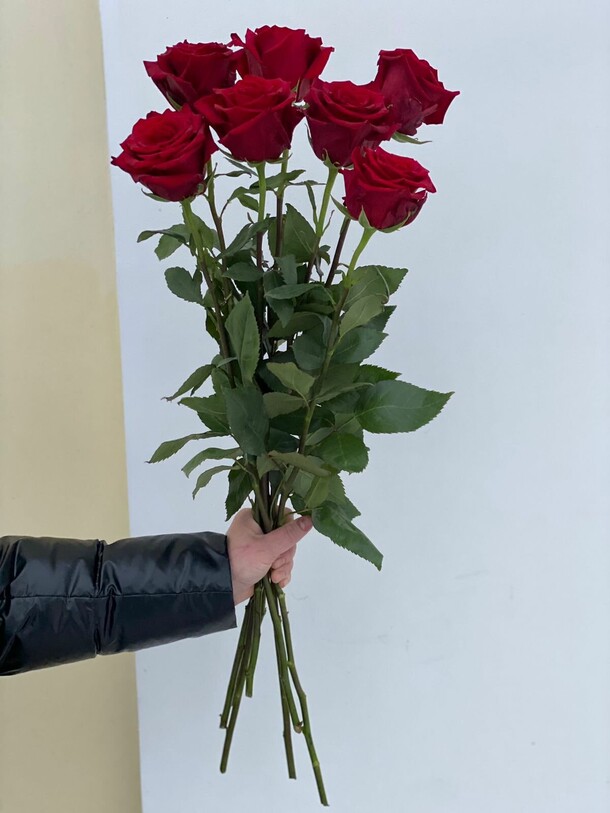 Розы, артикул F1095161 - 3590 рублей, доставка по городу. Flawery - доставка цветов