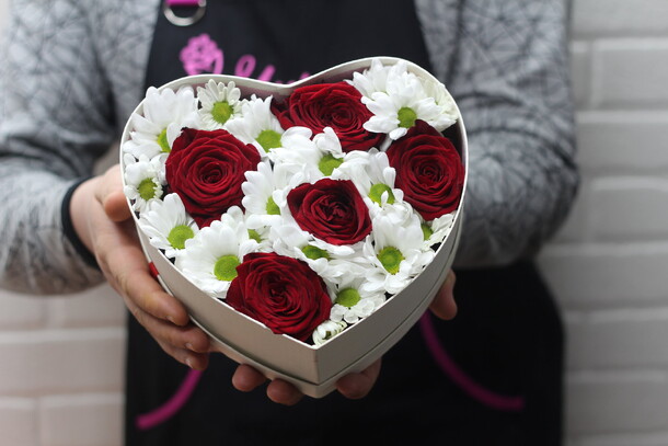 Люблю, артикул F24293 - 6500 рублей, доставка по городу. Flawery - доставка цветов