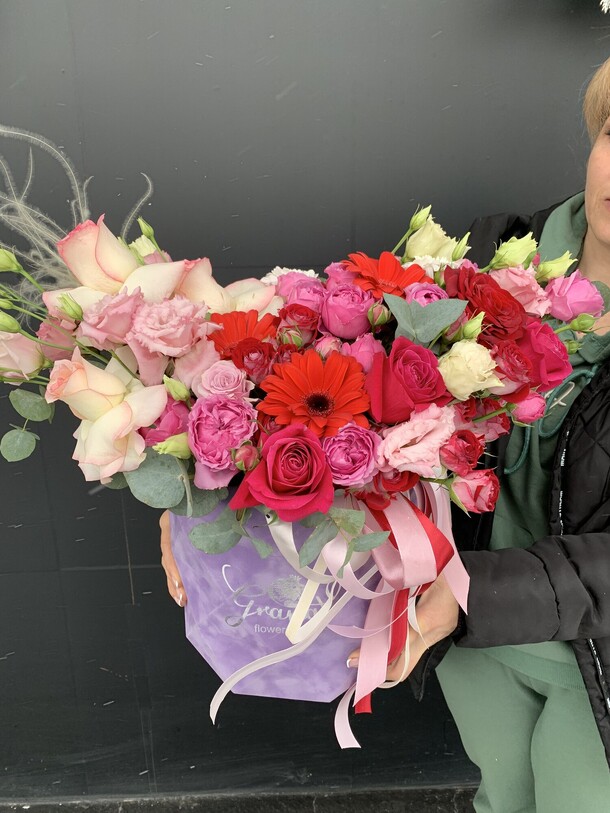 Композиция 25, артикул F1091684 - 13000 рублей, доставка по городу. Flawery - доставка цветов