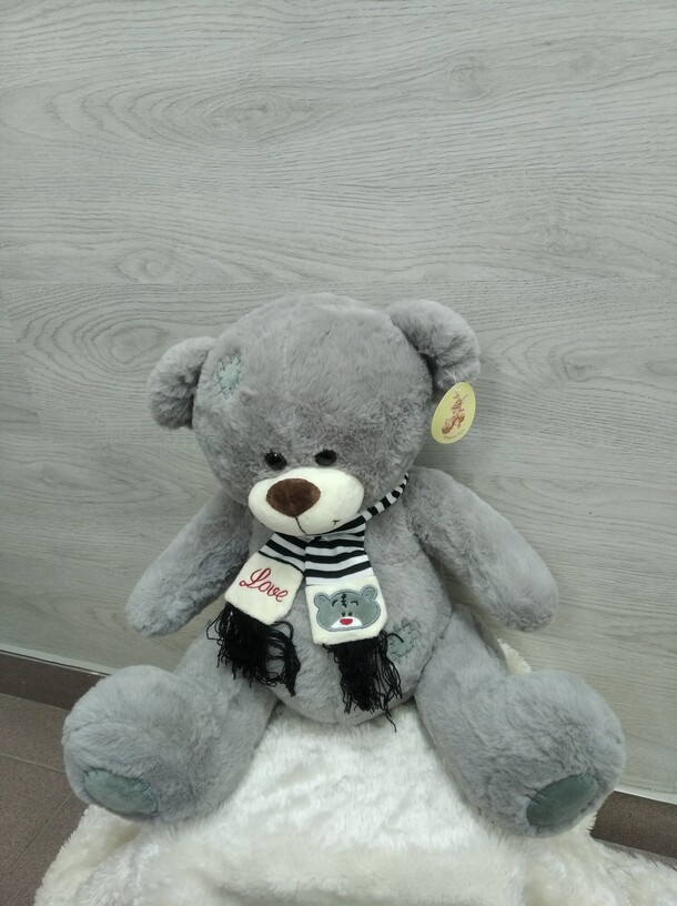 Мишка серый в шарфе, артикул F1361378 - 2390 рублей, доставка по городу. Flawery - доставка цветов