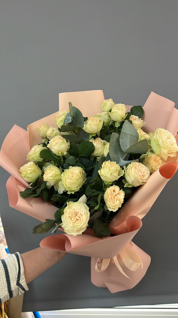 Букет романтика, артикул F1184149 - 6291 рублей, доставка по городу. Flawery - доставка цветов