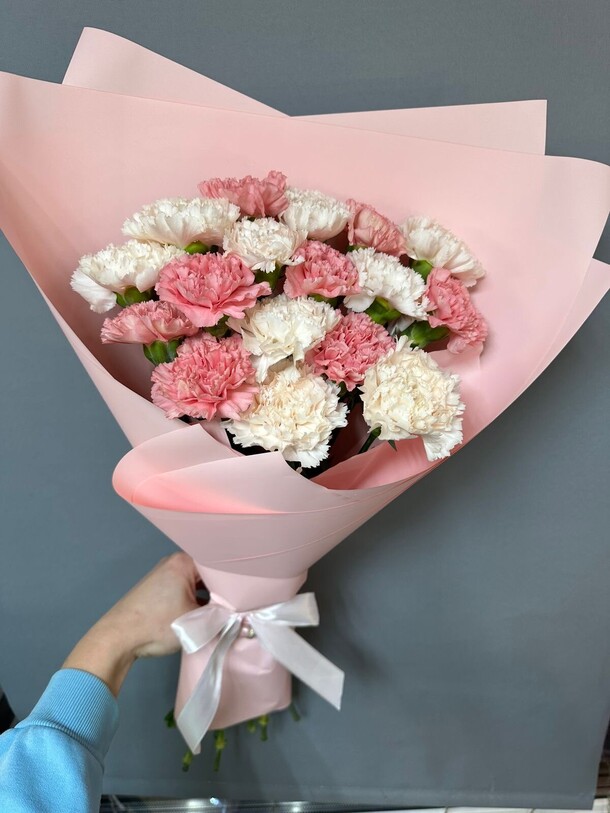 Букет из 17 диантуса, артикул F1249640 - 4188 рублей, доставка по городу. Flawery - доставка цветов