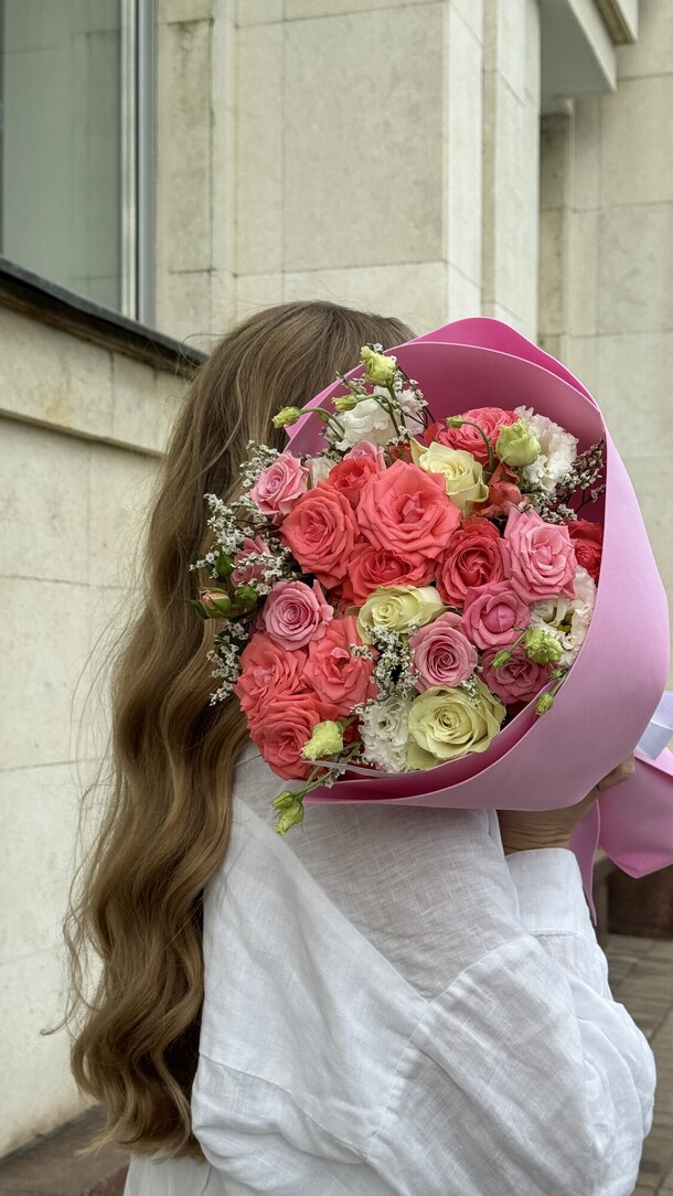 Букет для нее, артикул F1449958 - 5228 рублей, доставка по городу. Flawery - доставка цветов