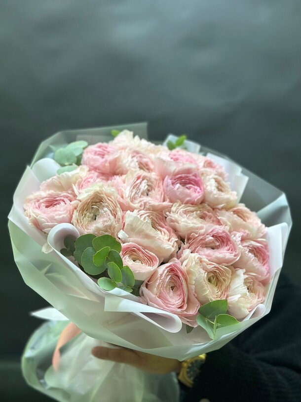 Ранункулюс, артикул F1253307 - 22264 рублей, доставка по городу. Flawery - доставка цветов