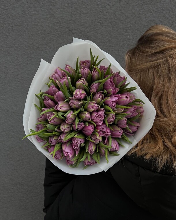 Тюльпаны, артикул F1260201 - 11690 рублей, доставка по городу. Flawery - доставка цветов
