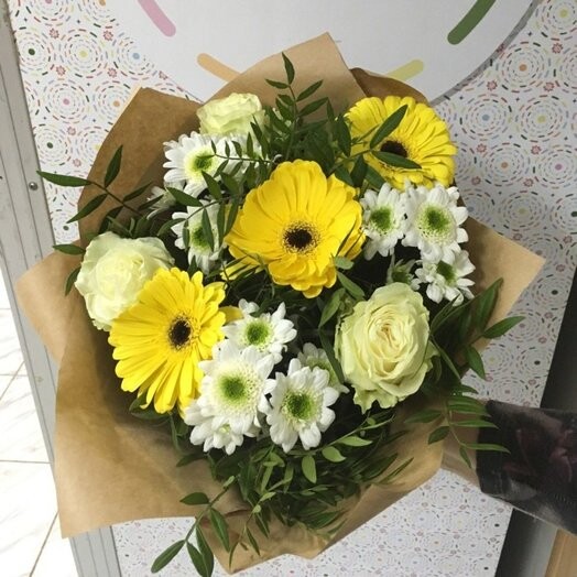 Букет "солнечный лучик", артикул F27289 - 4200 рублей, доставка по городу. Flawery - доставка цветов