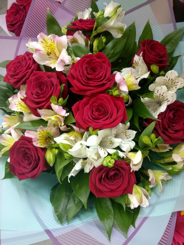 Букет "торжество чувств", артикул F64637 - 5500 рублей, доставка по городу. Flawery - доставка цветов